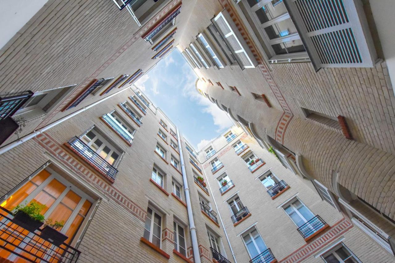 Appartamento Newly Renovated Studio Under The Parisian Roofs - Arc De Triomphe *
